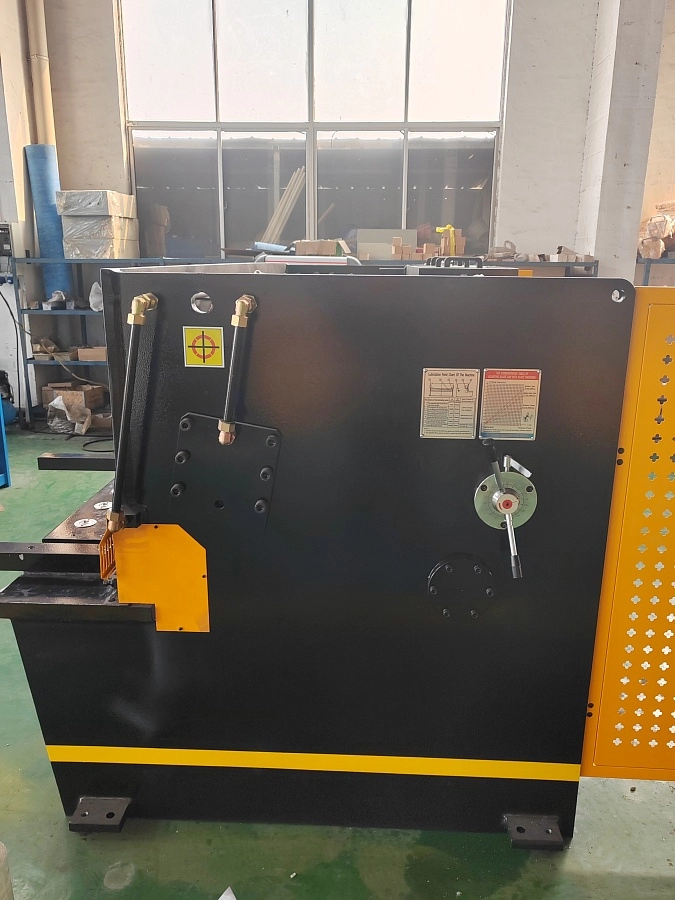 Гильотина гидравлическая Stalex HSB 4000x8