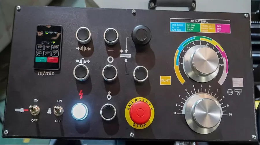 Гидравлический ленточнопильный колонный станок Stalex H-5033