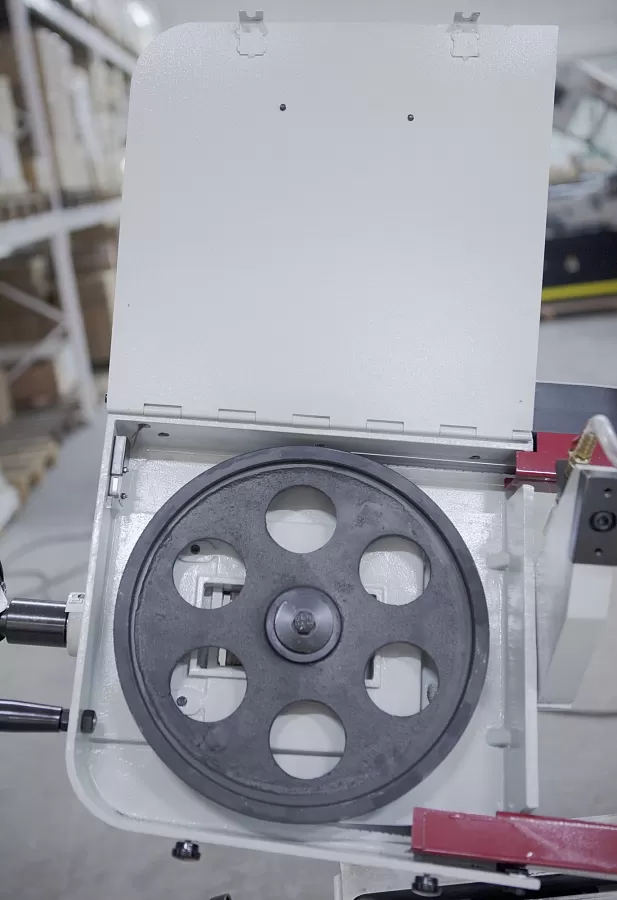 Станок ленточнопильный с гидроразгрузкой Stalex BS-1018R